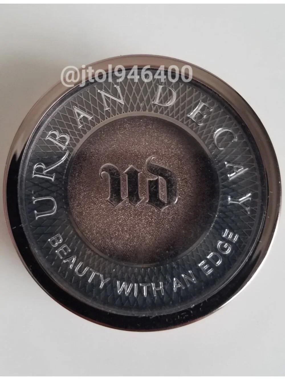 Urban Decay Stray Dog Eyeshadow
